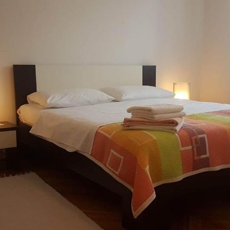 Maria Mare Apartment โรวีน ภายนอก รูปภาพ