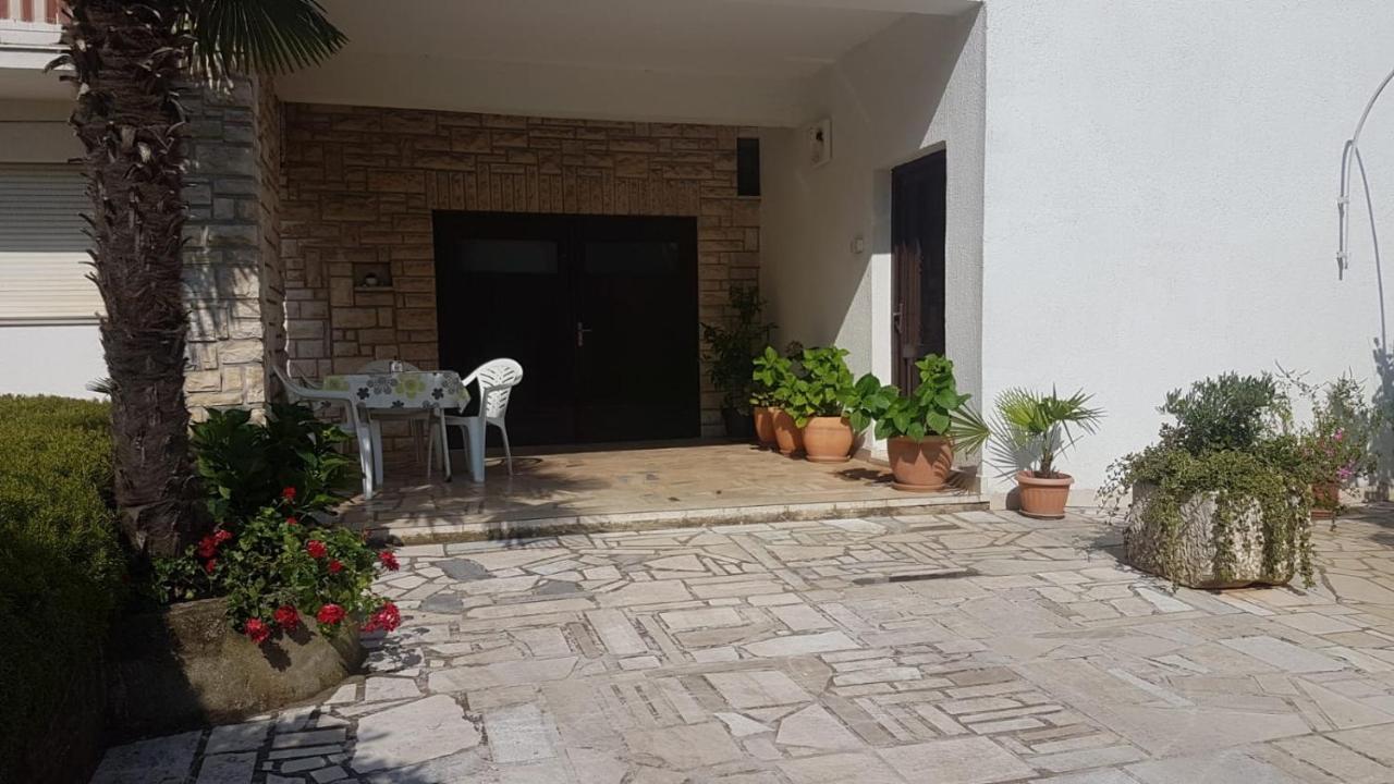 Maria Mare Apartment โรวีน ภายนอก รูปภาพ