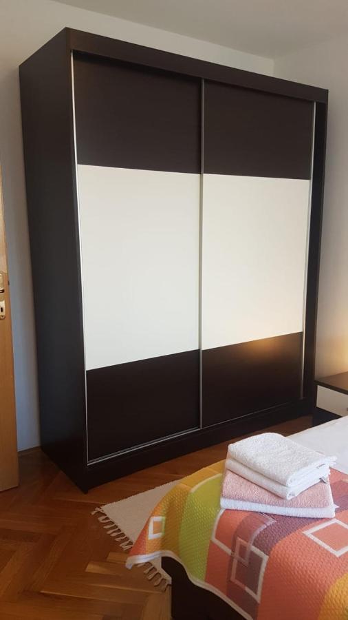 Maria Mare Apartment โรวีน ภายนอก รูปภาพ