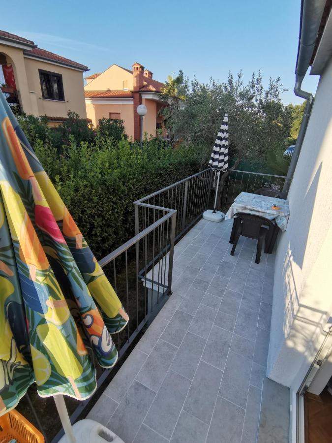 Maria Mare Apartment โรวีน ภายนอก รูปภาพ