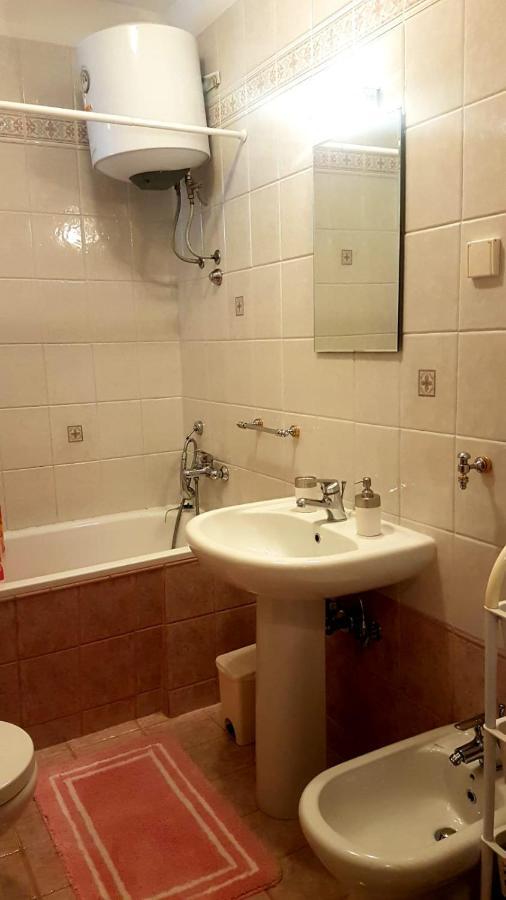 Maria Mare Apartment โรวีน ภายนอก รูปภาพ