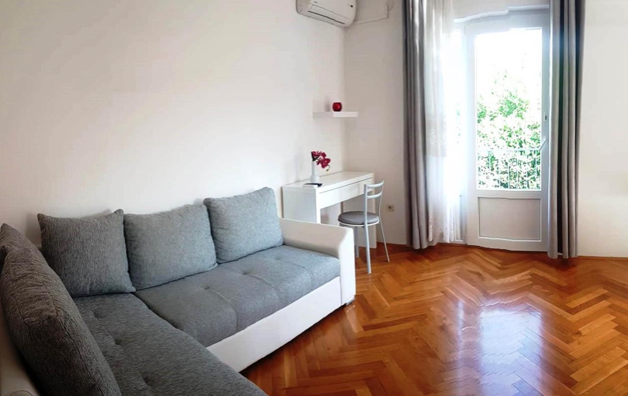 Maria Mare Apartment โรวีน ภายนอก รูปภาพ