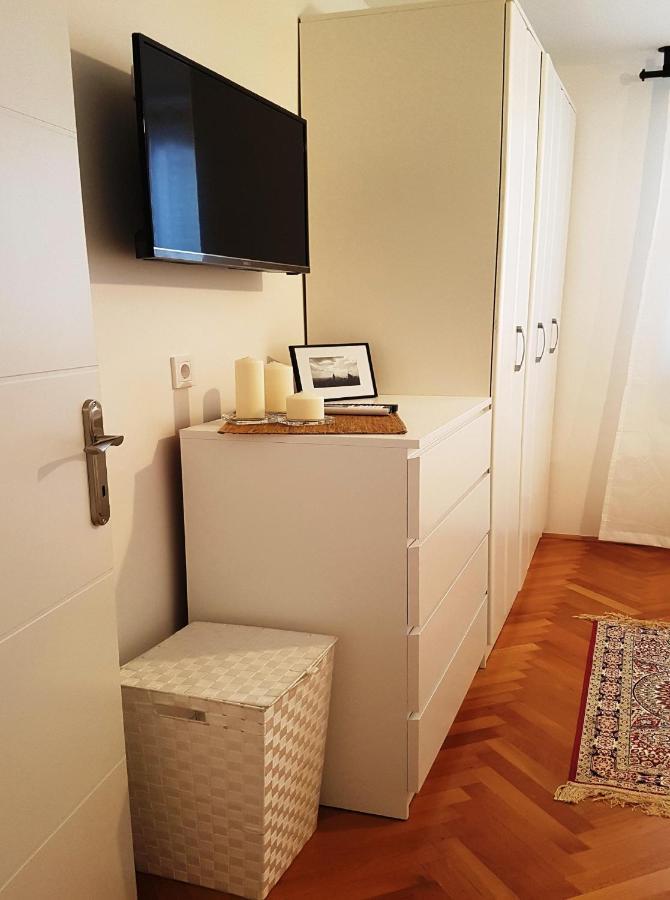 Maria Mare Apartment โรวีน ภายนอก รูปภาพ