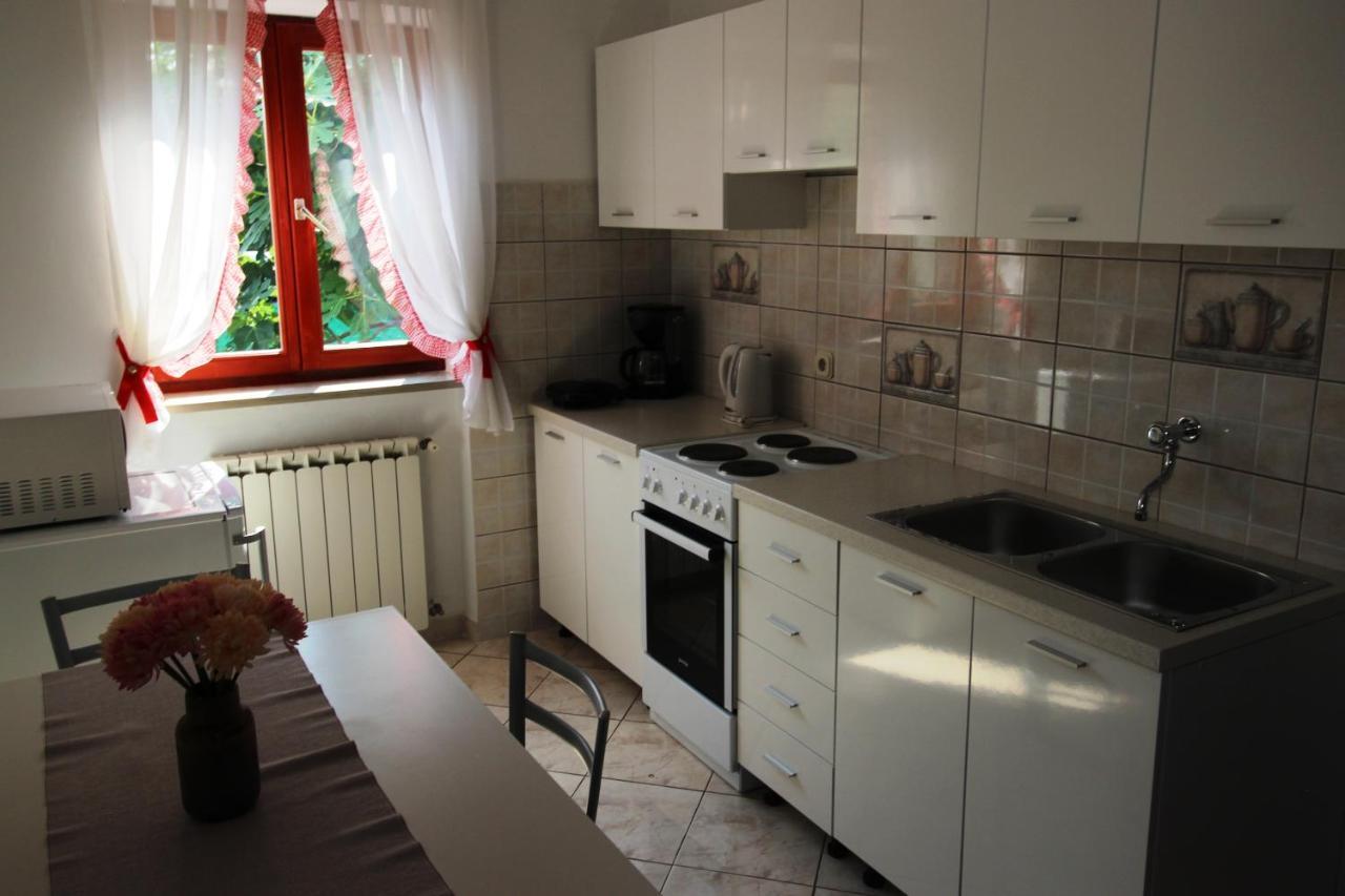 Maria Mare Apartment โรวีน ภายนอก รูปภาพ