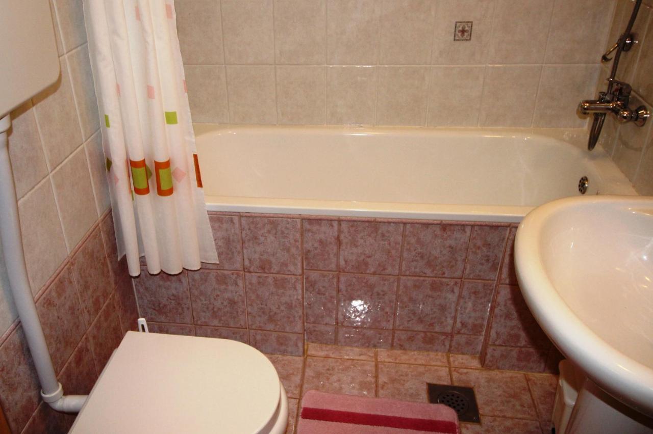 Maria Mare Apartment โรวีน ภายนอก รูปภาพ