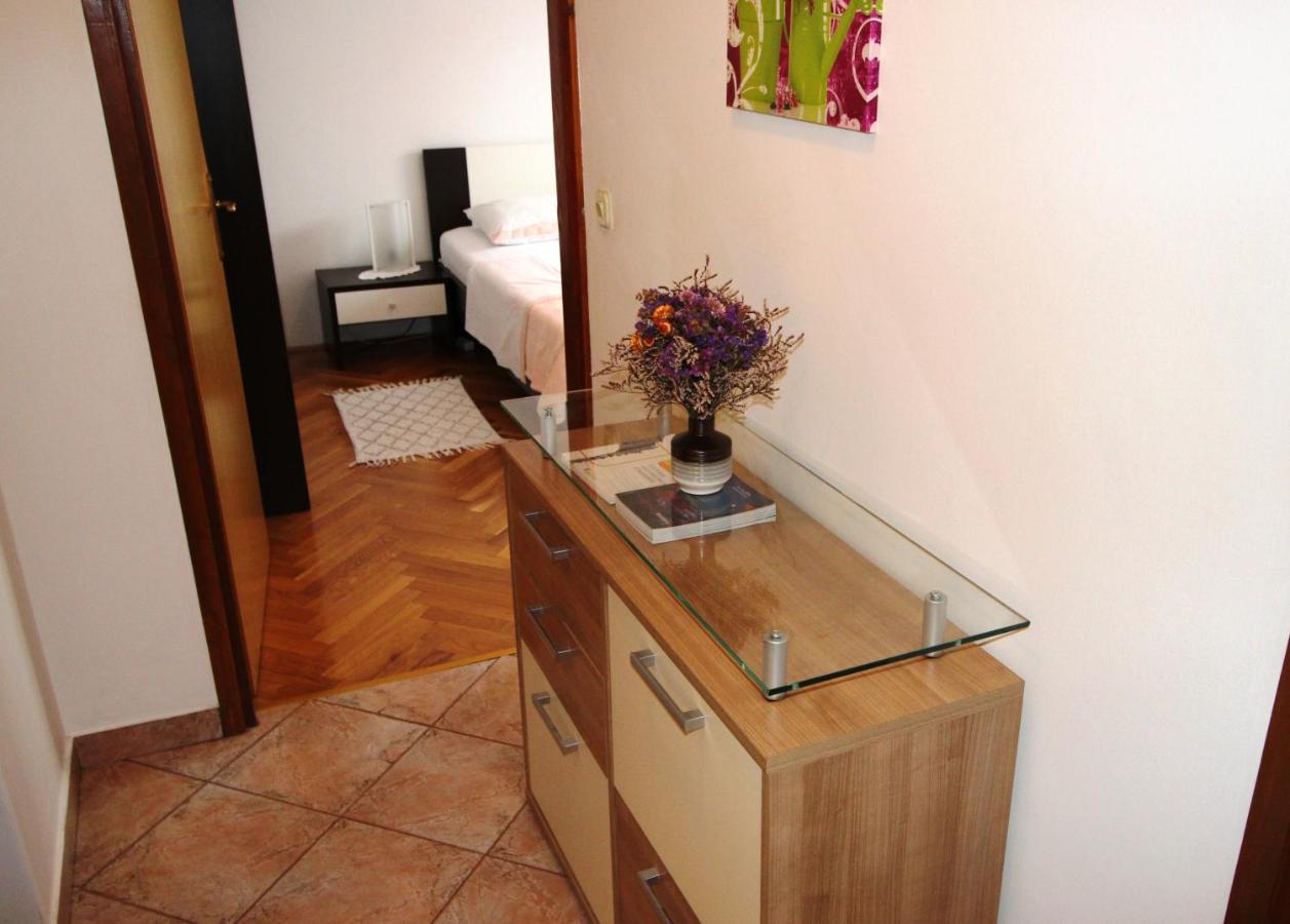 Maria Mare Apartment โรวีน ภายนอก รูปภาพ